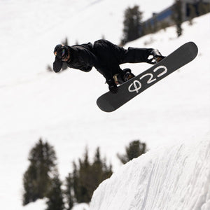 GNU Facts Snowboard - Men's - 2026