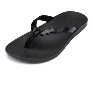 OluKai Puawe Sandals - Women's