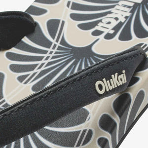 OluKai 'Uiki Sandals - Women's