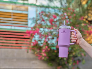Stanley The Quencher H2.0 FlowState 40 oz Tumbler - Park 2 Peak